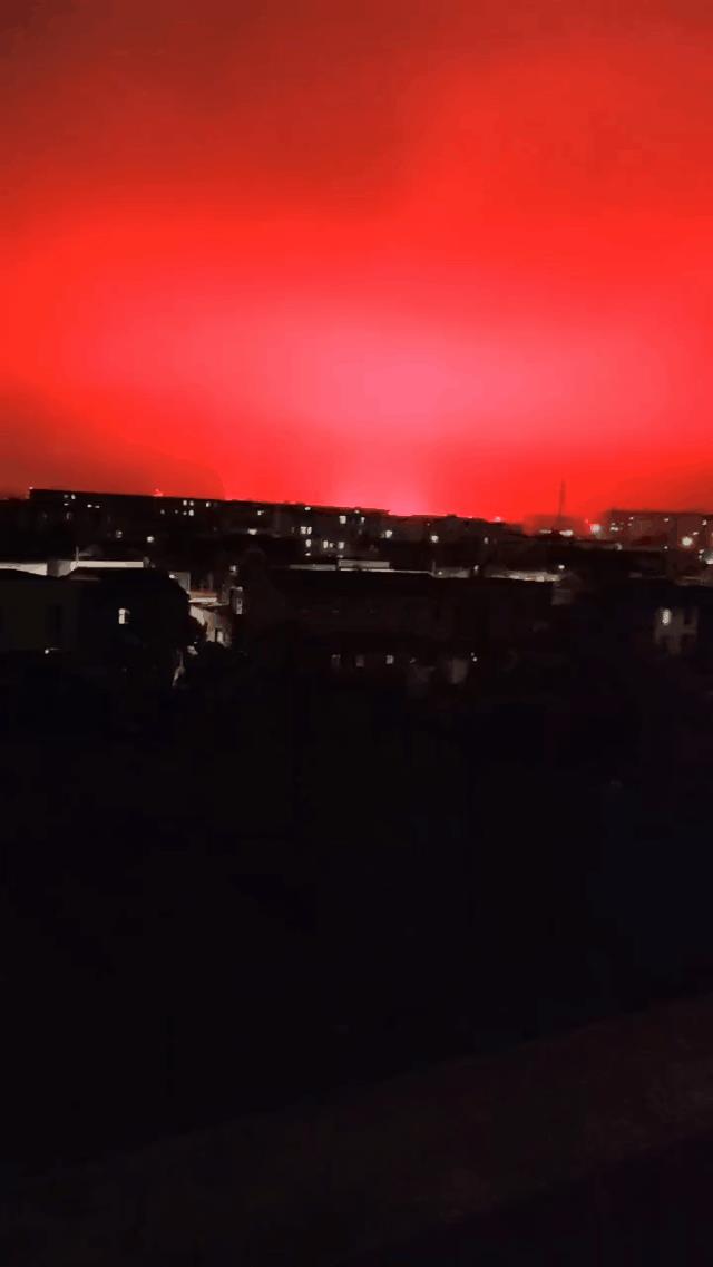 010杭州蕭山機(jī)場(chǎng)ufo事件（杭州蕭山機(jī)場(chǎng)ufo事件真相）"