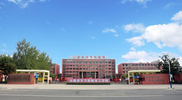咖啡師培訓(xùn)需要學(xué)多久時間才能學(xué)會（咖啡師培訓(xùn)要多長時間）