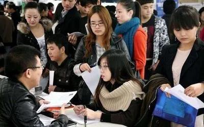 什么職業(yè)最賺錢 適合男生的專業(yè)有哪些（什么專業(yè)最賺錢_男生）