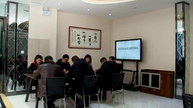 兩萬(wàn)塊錢做什么生意好不影響上班的（兩萬(wàn)塊錢做什么生意好不影響上班的說(shuō)說(shuō)）