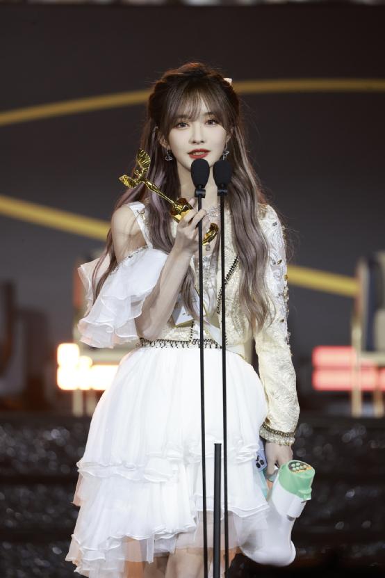 snh48在哪個平臺直播（snh48成員用什么軟件直播）