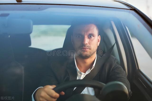 支付寶里有哪些打車平臺(tái)，支付寶里打車打的是什么車_？