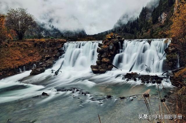 蘋果實況照片怎么發(fā)朋友圈不會動屏幕，蘋果實況照片發(fā)到朋友圈為什么不動？