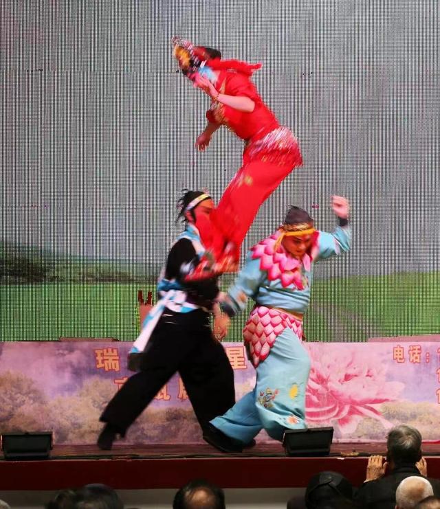 抖音直播點(diǎn)贊有什么好處主播，抖音直播點(diǎn)贊有什么好處和壞處？