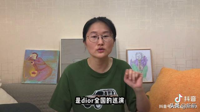 網(wǎng)紅星探直播選秀，帥哥美女紛紛落榜，年度能消除顏值焦慮的素材