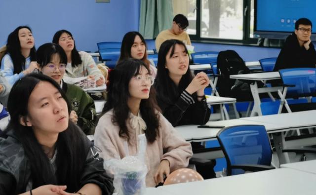 國家級(jí)大學(xué)生創(chuàng)新創(chuàng)業(yè)訓(xùn)練計(jì)劃項(xiàng)目2018年，國家級(jí)大學(xué)生創(chuàng)新創(chuàng)業(yè)訓(xùn)練計(jì)劃項(xiàng)目包括？