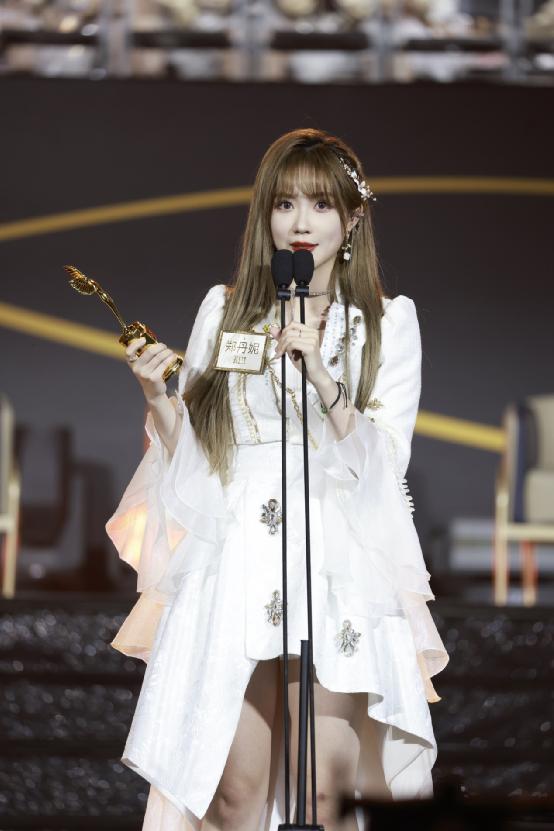 snh48在哪個平臺直播（snh48成員用什么軟件直播）