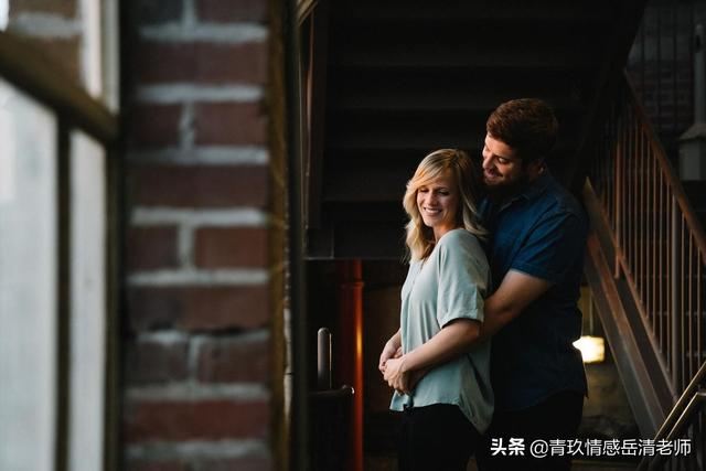 被拉黑還能看到他的朋友圈嗎，被拉黑為什么還能看到對方朋友圈？
