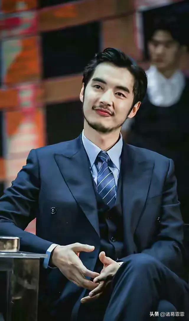金世佳本名，金世佳粉絲名向日葵？