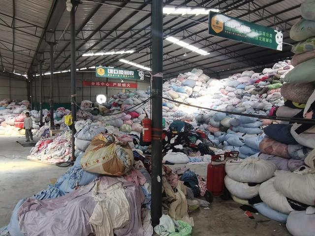 哪里回收舊衣服給錢，他們收舊衣服怎么賺錢的？