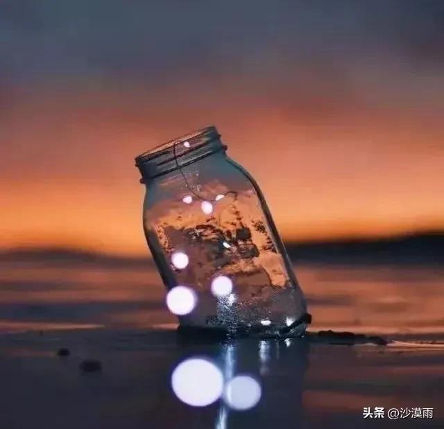 啥也不是朋友圈配圖_諷刺文案，啥也不是朋友圈配圖_諷刺女生？