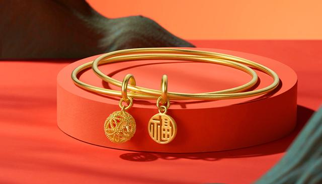 賣珠寶銷售技巧和話術(shù)經(jīng)典語(yǔ)句簡(jiǎn)短，賣珠寶銷售技巧和話術(shù)經(jīng)典語(yǔ)句圖片？