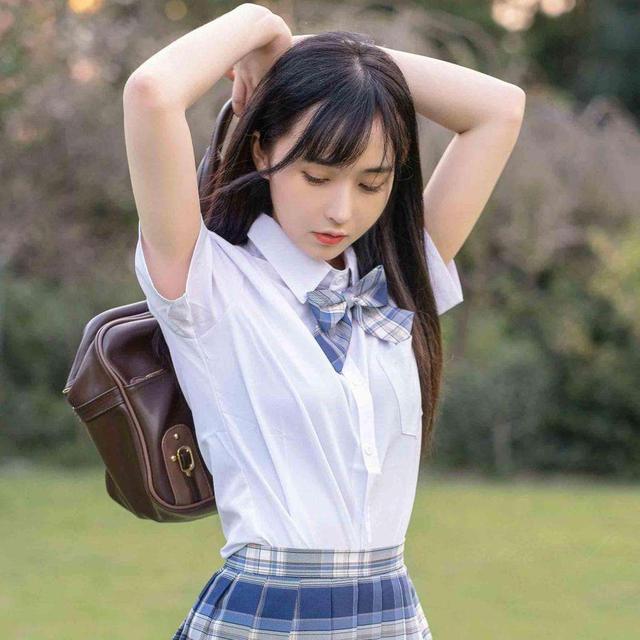 陪人聊天能賺錢的軟件，可以陪別人聊天賺錢的軟件下載？