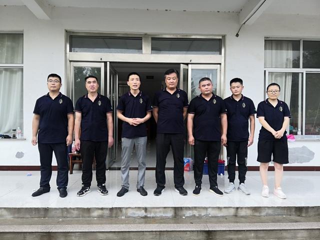 銷售隊名和口號大全霸氣圖片，銷售隊名口號大全霸氣十足16個字？