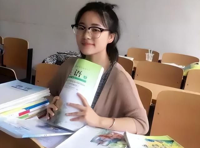 適合教師的25個副業(yè)有哪些，適合教師的25個副業(yè)有哪些呢？