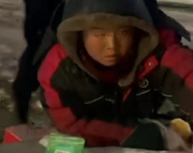 冬天擺攤賣什么小吃最掙錢，冬天賣啥小吃最火賺錢擺地攤？
