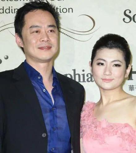 我男票是他粉絲，我不是他的粉絲小說？