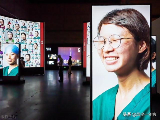 俄羅斯歌曲抖音最火啦啦啦，俄羅斯歌曲抖音最火啦啦啦是什么歌？
