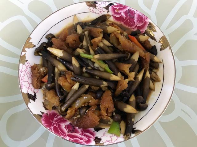 忙到這個點才吃晚飯的朋友圈說說搞笑，忙到這個點才吃晚飯的朋友圈說說怎么發(fā)？