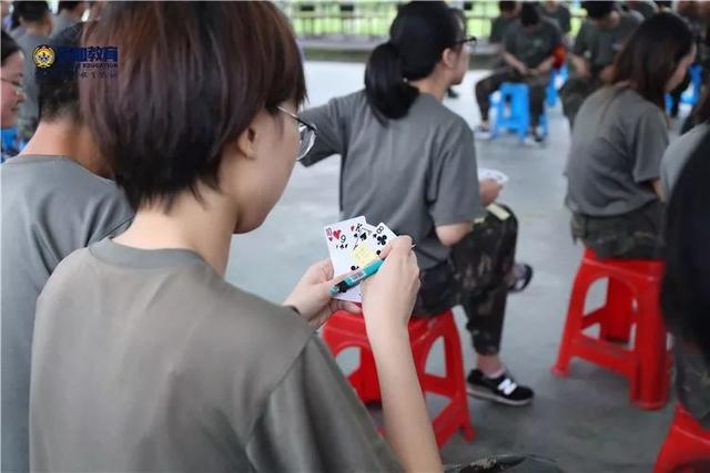戶外拓展訓(xùn)練有哪些項目，戶外拓展項目？