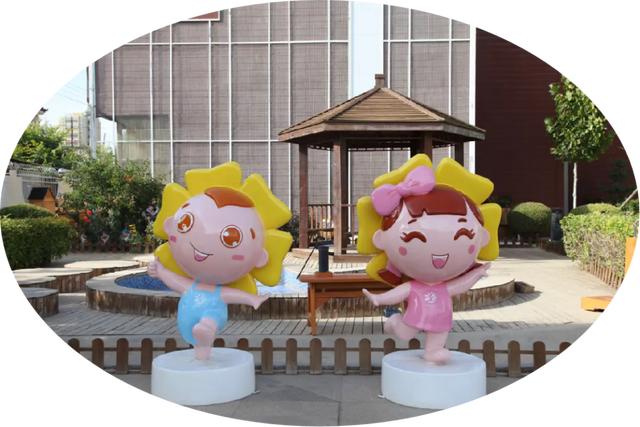 幼兒園簡介廣告宣傳圖片，幼兒園簡介宣傳欄內(nèi)容圖片