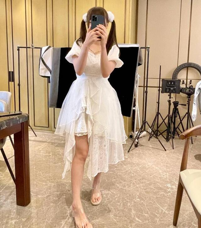 辣辣在哪里直播_，王者榮耀直播在哪里播