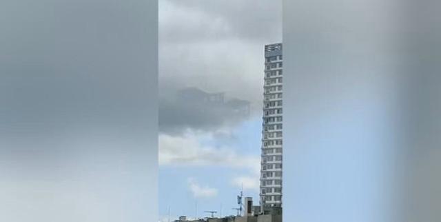 抖音海市蜃樓什么歌，海市蜃樓歌詞女的唱的抖音？