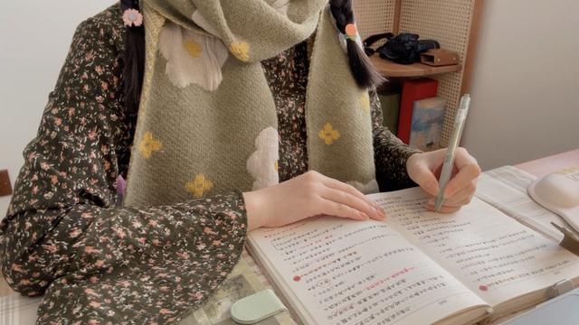 小紅書(shū)怎么樣才能漲粉，剛玩小紅書(shū)怎么漲粉？