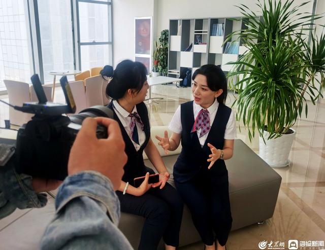 為什么抖音一點(diǎn)我就會(huì)自動(dòng)退出，抖音消息人一直在第一位？
