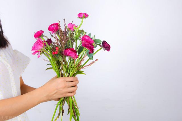 成都打胎需要花多少錢（成都做無痛打胎的價格）