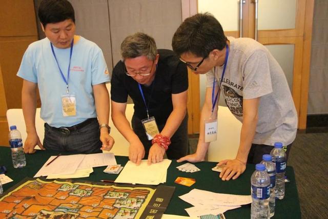 戶外拓展訓(xùn)練有哪些項目，戶外拓展項目？