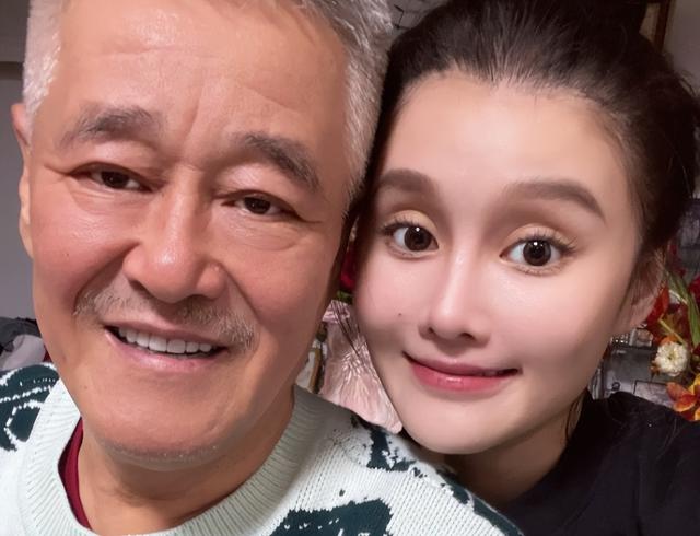 領(lǐng)證朋友圈文案短句，結(jié)婚領(lǐng)證朋友圈文案短句？