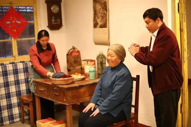 爺爺小農(nóng)院賺錢是真的嗎，爺爺?shù)男∞r(nóng)院能掙錢是真的嗎？