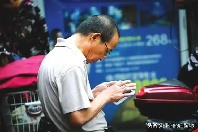 微信被拉黑后還能看到朋友圈嗎，如果微信被拉黑還能看見(jiàn)朋友圈嗎
