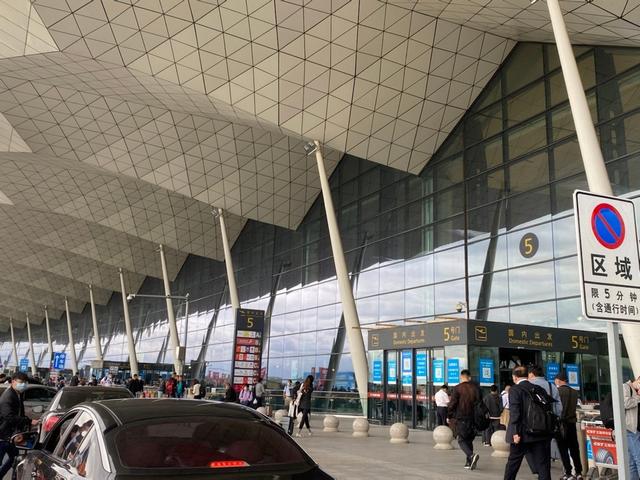 現(xiàn)在跑滴滴賺錢嗎（滴滴網(wǎng)約車賺錢嗎）