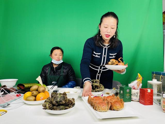 農(nóng)產(chǎn)品網(wǎng)絡(luò)銷售平臺(tái)有哪些（農(nóng)產(chǎn)品最好的銷售平臺(tái)）