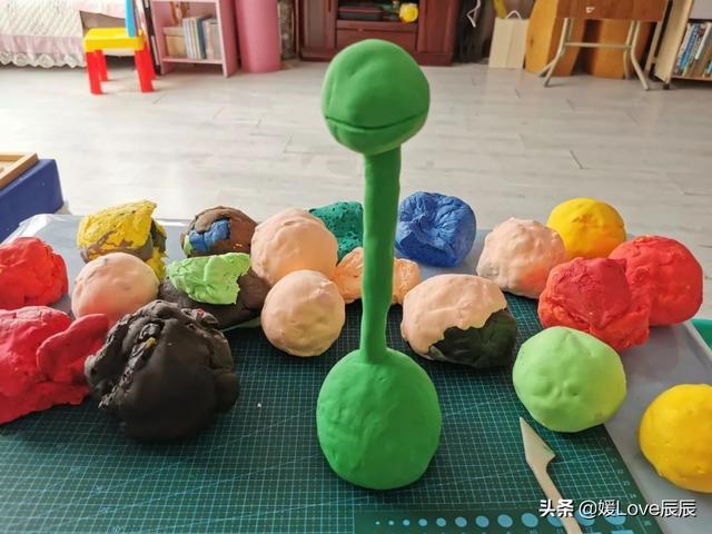 00種簡(jiǎn)單粘土造型視頻（100種簡(jiǎn)單粘土造型食品）"