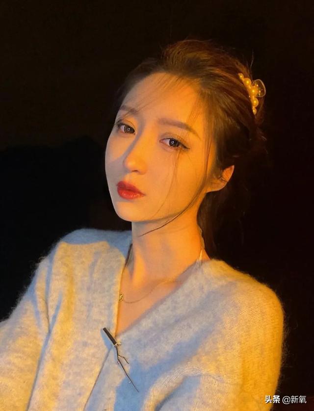 抖音很甜的情侶男的不露面（抖音情侶里有個女生,男生一直沒有出現(xiàn)過）
