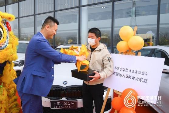 一周年店慶發(fā)朋友圈的句子，店慶活動發(fā)朋友圈的說說？