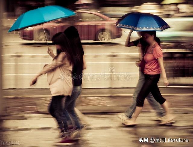 傾盆大雨的說說發(fā)朋友圈圖片，傾盆大雨的說說發(fā)朋友圈圖片大全？