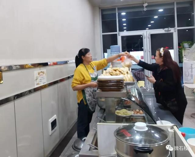 小吃創(chuàng)業(yè)做什么好米線（小吃創(chuàng)業(yè)做什么好,全程扶持開店!）
