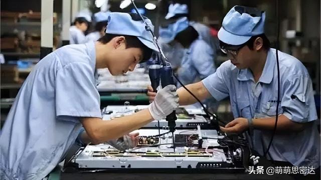 現(xiàn)在比較容易賺錢的行業(yè)，干什么行業(yè)能掙錢快？