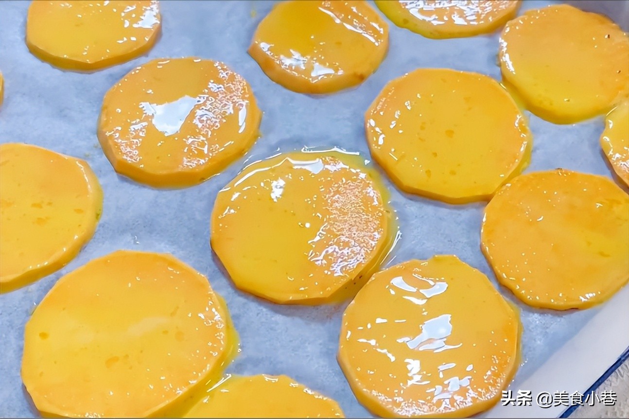 如何在家做出香甜的焦糖烤紅薯