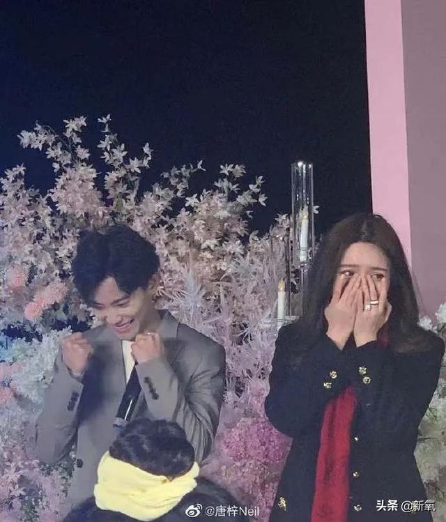 抖音很甜的情侶男的不露面（抖音情侶里有個女生,男生一直沒有出現(xiàn)過）