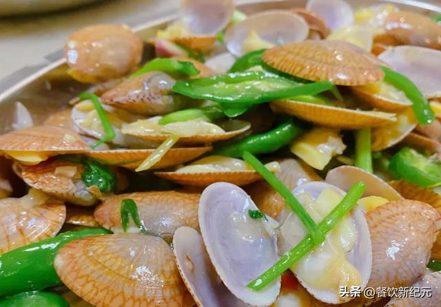 做餐飲發(fā)的朋友圈文案，餐飲怎么發(fā)朋友圈文案？