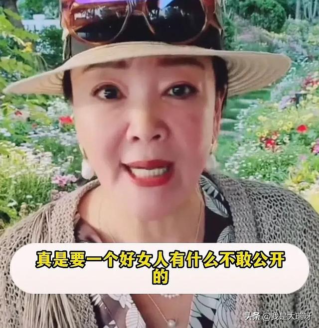 適合發(fā)朋友圈的牽手照片閨蜜，適合發(fā)朋友圈的牽手照片閨蜜文案？