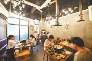 燒烤店發(fā)朋友圈文案介紹店鋪（新開(kāi)業(yè)的燒烤店怎么發(fā)朋友圈宣傳）