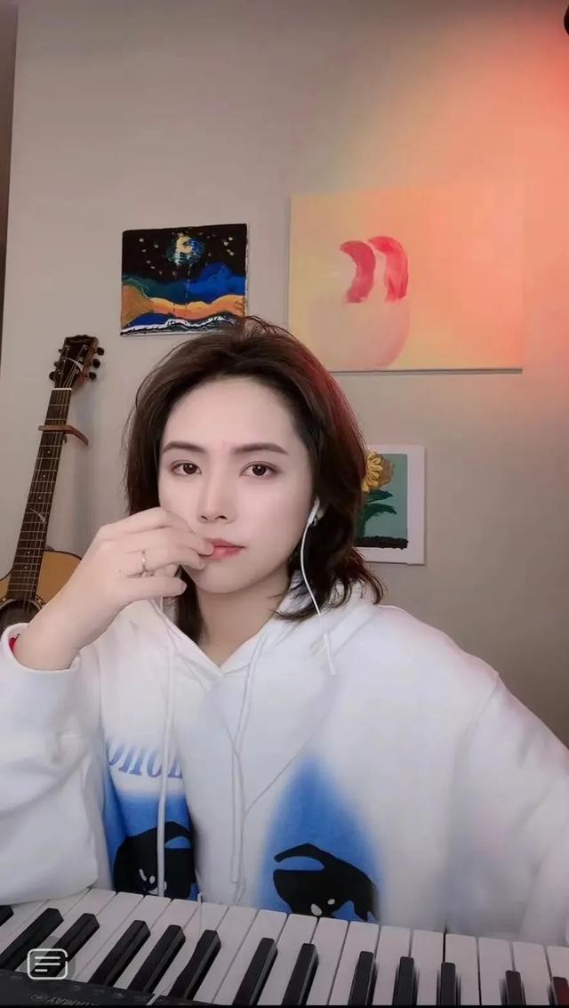 抖音大頭特效怎么換人，抖音大頭特效怎么換人像？