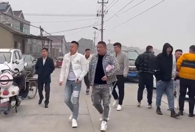 抖音勝仔年收入多少，抖音勝仔靠什么賺錢？