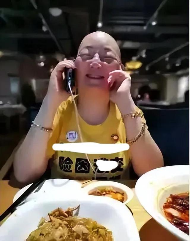 電腦開直播需要些什么設(shè)備（手機(jī)開直播需要些什么設(shè)備）